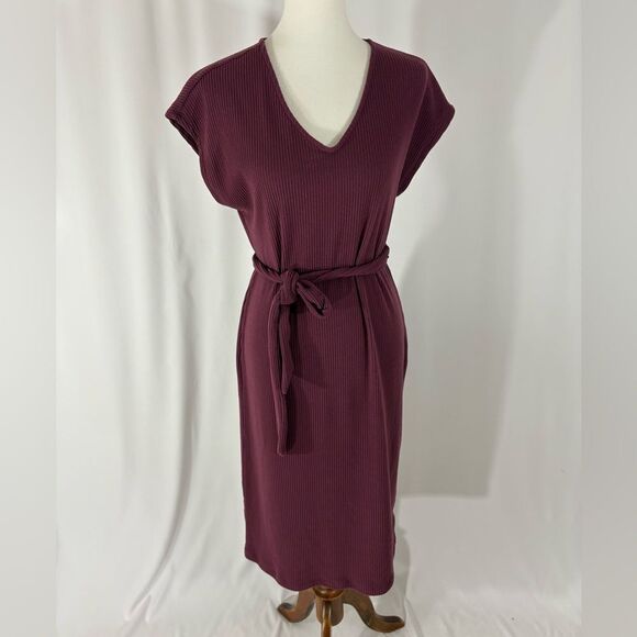 Old Navy V Neck Sleeveless Knit Maxi Dress - Picture 1 of 6